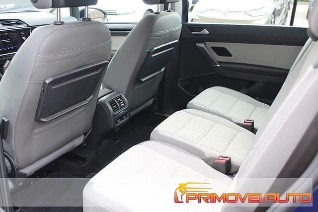 Usata VW Touran Comfortline 150 CV (110 kW) 2022 Blu Monovolume