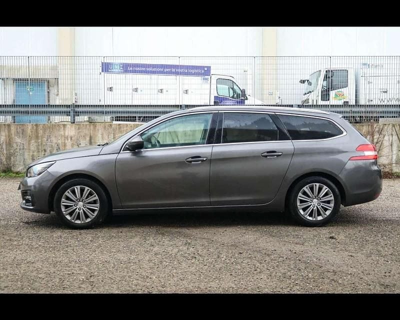 Usata Peugeot 308 Allure 131 CV (96 kW) 2021 Grigio Station wagon