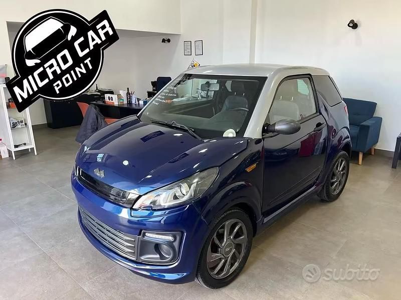 Usata Ligier JS50 2018 Blu Utilitaria