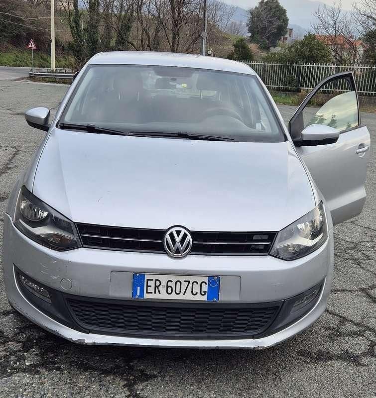 Usata 2013 VW Polo Comfortline Berlina | 4000 € (Super prezzo) - Immagine 1/4