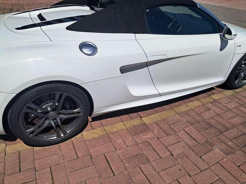 Usata Audi R8 Spyder 525 CV (386 kW) 2012 Cabrio