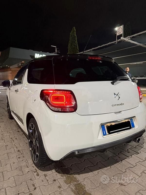 Usata Citroën DS3 68 CV (50 kW) 2014 Bianco Berlina