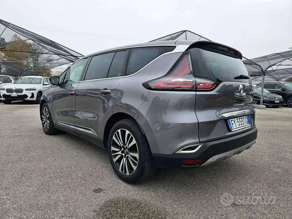Usata Renault Espace Initiale Paris 200 CV (147 kW) 2019 Grigio Monovolume