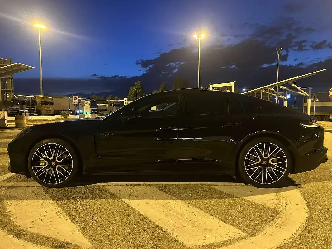 Usata Porsche Panamera Executive 330 CV (242 kW) 2021 Berlina