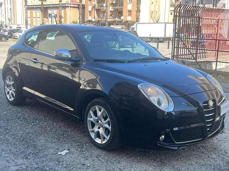 Usata Alfa Romeo MiTo Distinctive 95 CV (69 kW) 2012 Nero Utilitaria