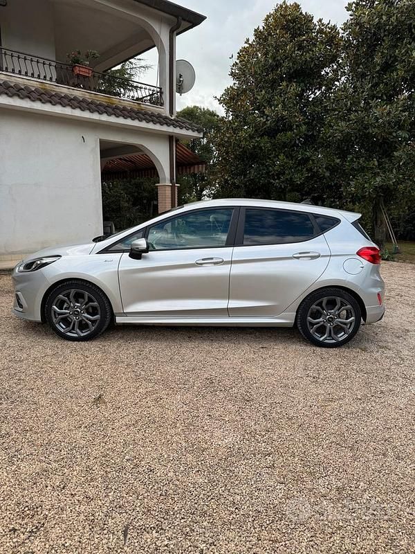 Usata Ford Fiesta ST-Line 86 CV (63 kW) 2020 Utilitaria