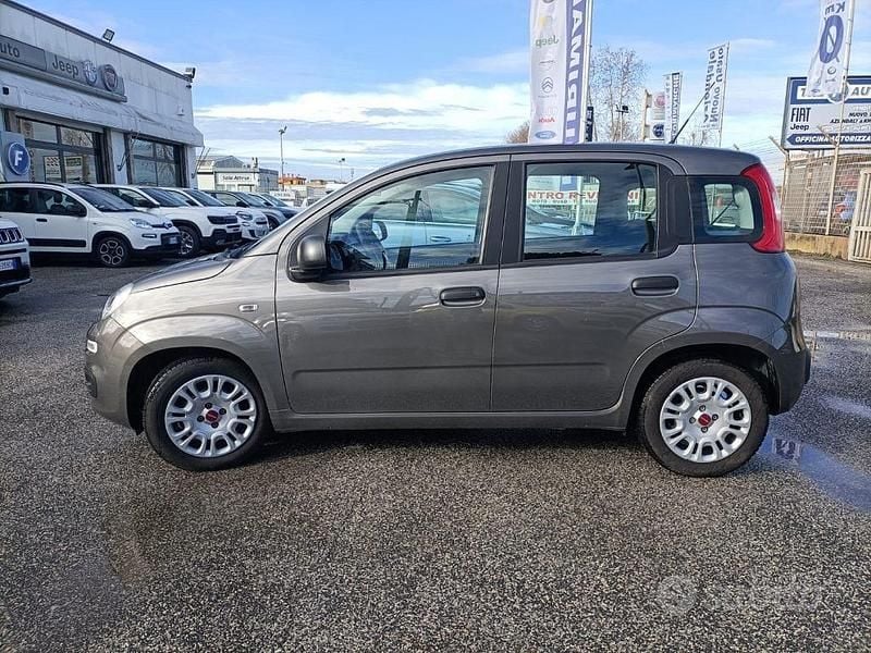 Usata Fiat Panda 2021 Grigio scuro Utilitaria