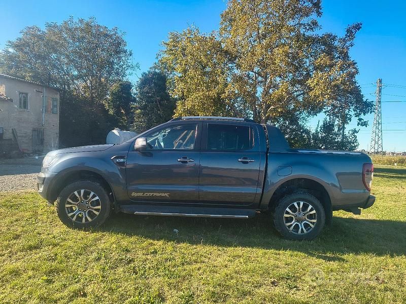 Usata Ford Ranger Wildtrack 200 CV (147 kW) 2019 Grigio Pick-up