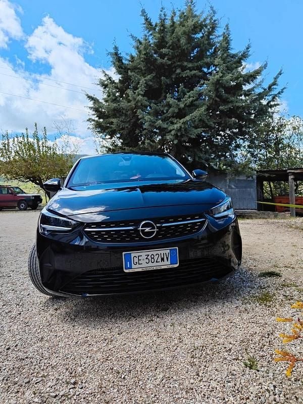 Usata Opel Corsa Elegance 101 CV (74 kW) 2023 Nero Utilitaria