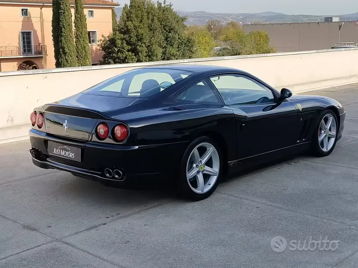 Usata Ferrari 575M Maranello 515 CV (378 kW) 2002 Nero Coupé