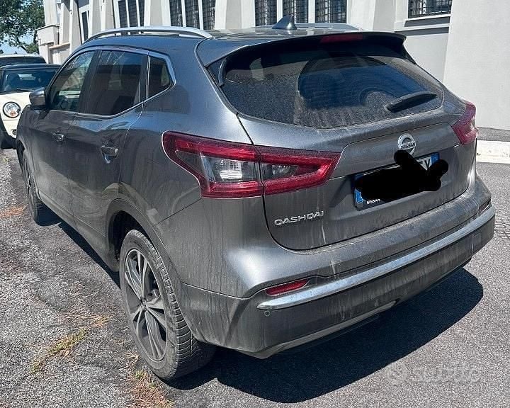 Usata Nissan Qashqai N-Connecta 115 CV (84 kW) 2020 Grigio SUV