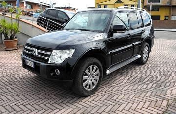 Usata Mitsubishi Pajero Instyle 170 CV (125 kW) 2007 Nero SUV