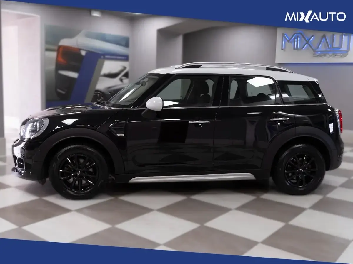 Usata Mini Countryman 150 CV (110 kW) 2017 Nero SUV