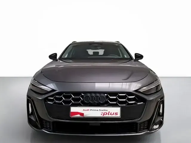 Usata Audi A5 S-Line 204 CV (150 kW) 2025 Grigio daytona perlato Station wagon
