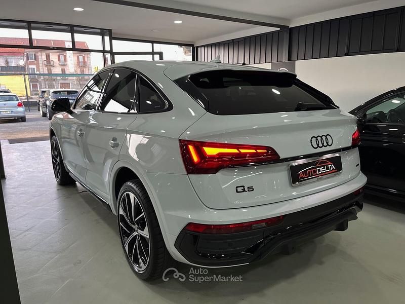 Usata Audi Q5 S-line plus 204 CV (150 kW) 2022 Bianco SUV