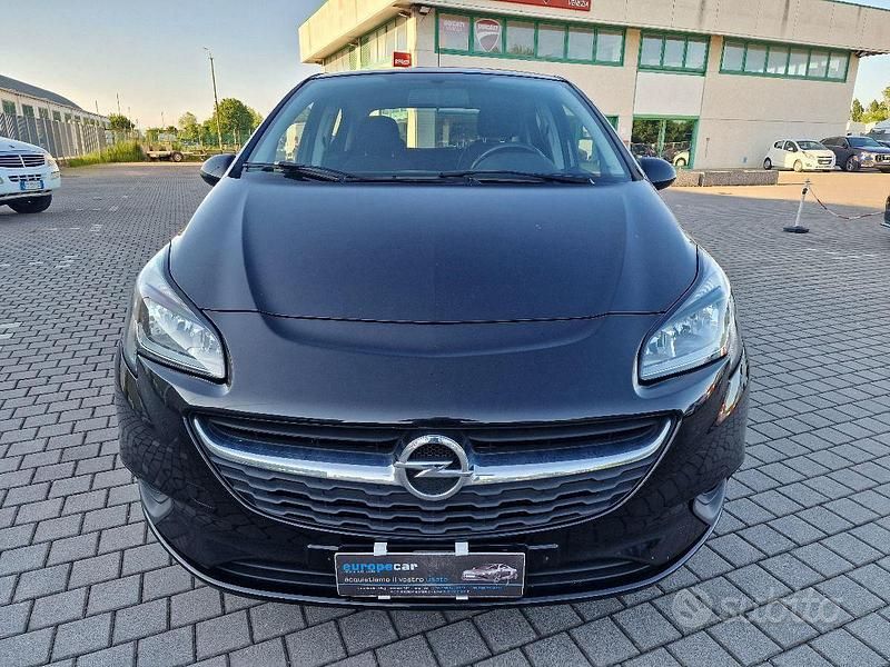 Usata Opel Corsa Cosmo 90 CV (66 kW) 2016 Nero Utilitaria