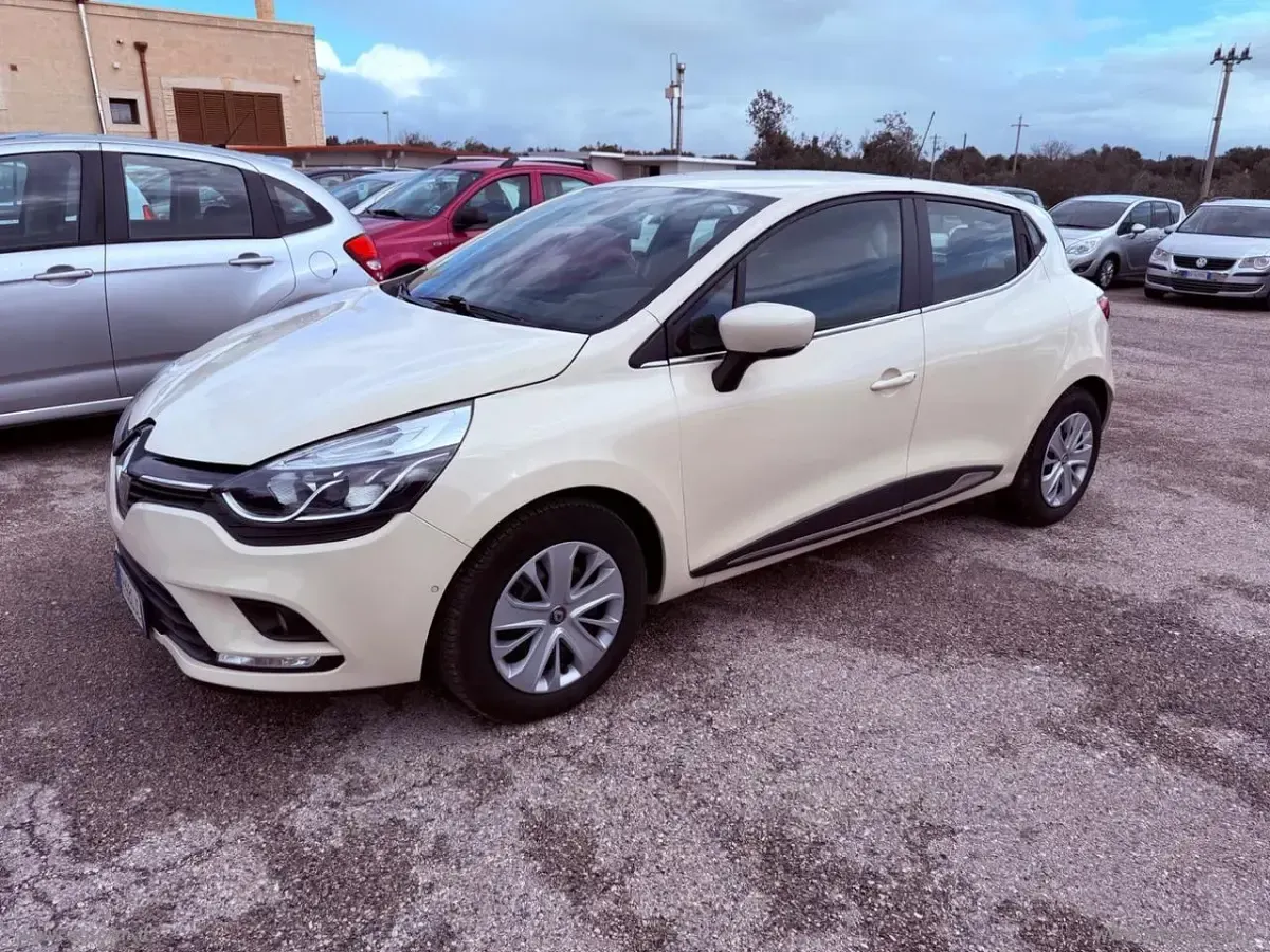 Usata Renault Clio Zen 74 CV (54 kW) 2018