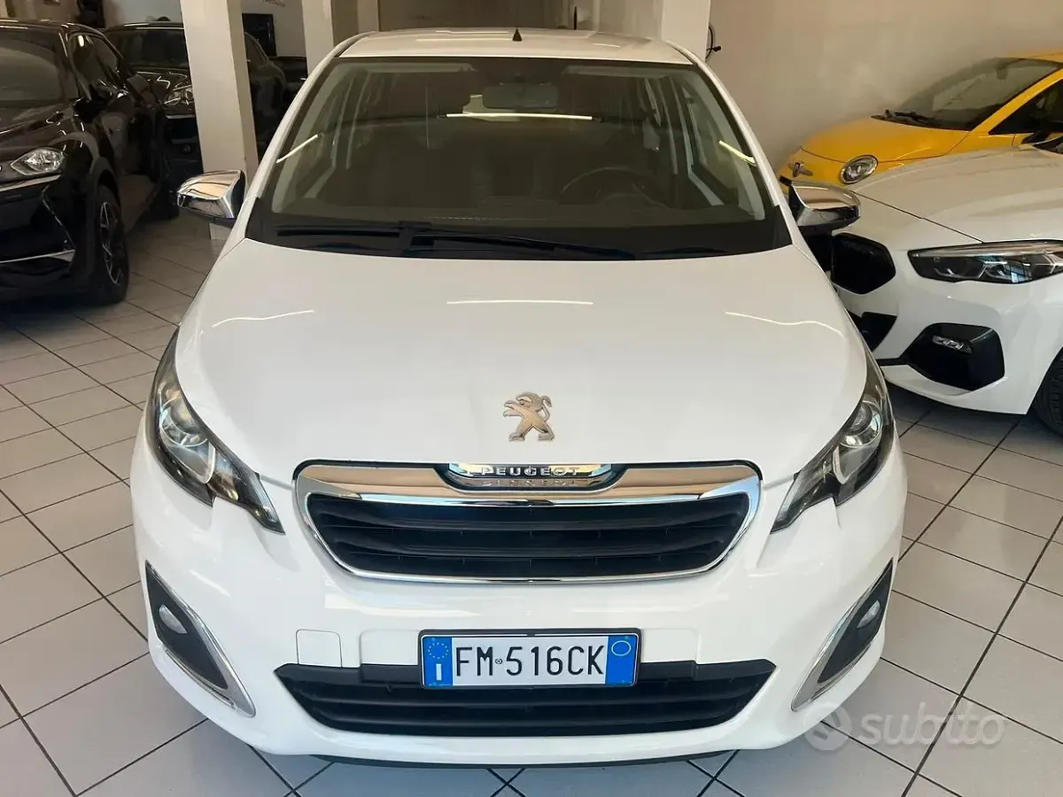 Usata Peugeot 108 Allure 69 CV (50 kW) 2017 Bianco Berlina