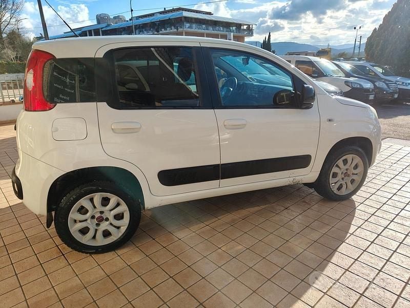 Usata Fiat Panda 4x4 Pop 80 CV (58 kW) 2016 Bianco Utilitaria