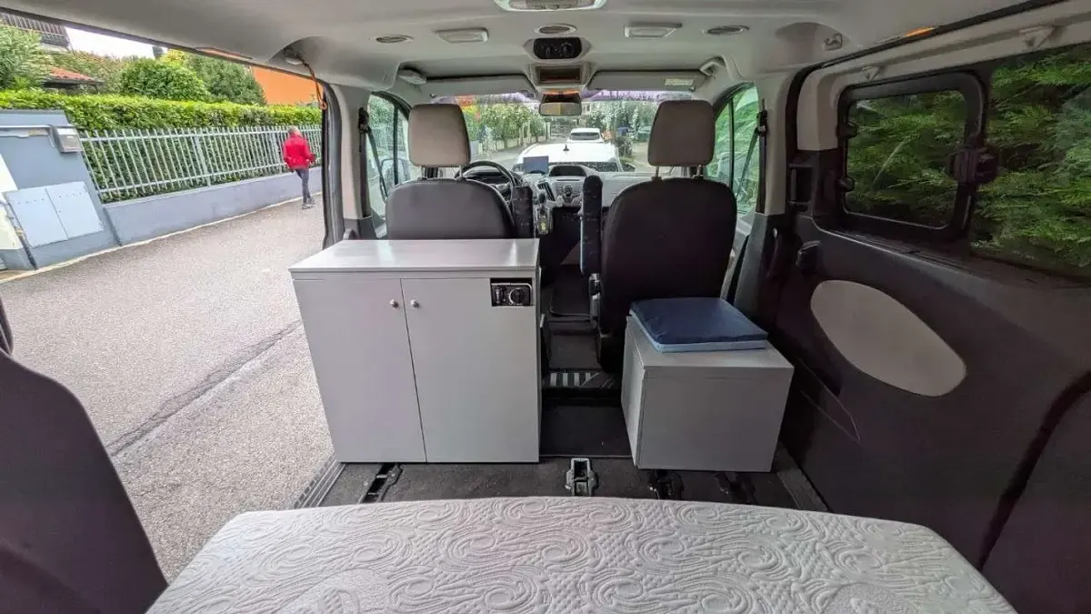 Usata Ford Tourneo Platinum 170 CV (125 kW) 2018 Grigio Monovolume