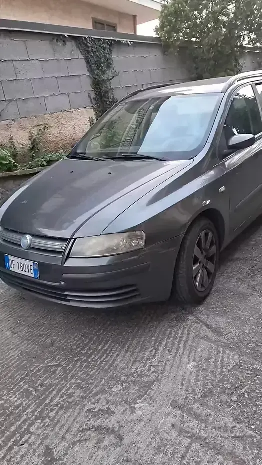 Usata Fiat Stilo Wagon 120 CV (88 kW) 2006 Grigio Station wagon