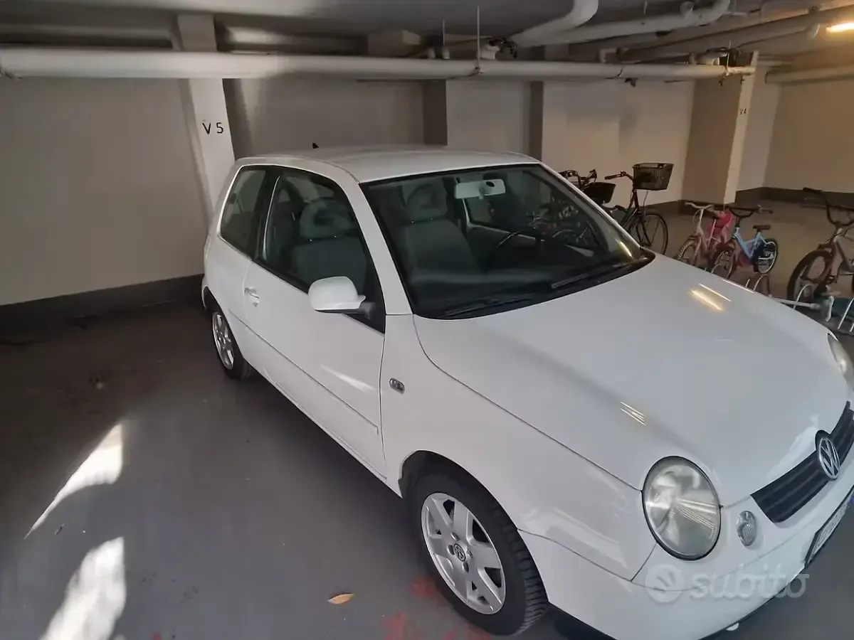 Usata VW Lupo 75 CV (55 kW) 2002 Utilitaria