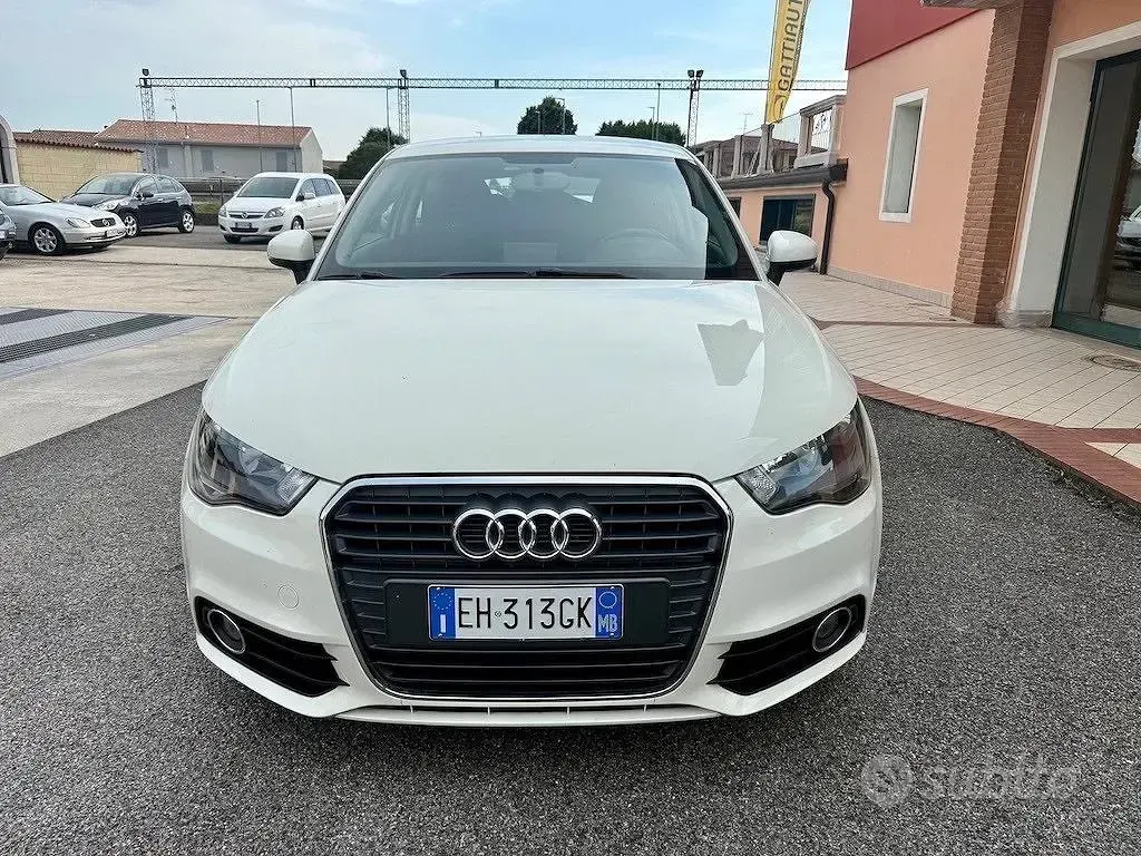Usata Audi A1 Ambition 86 CV (63 kW) 2011 Bianco Utilitaria