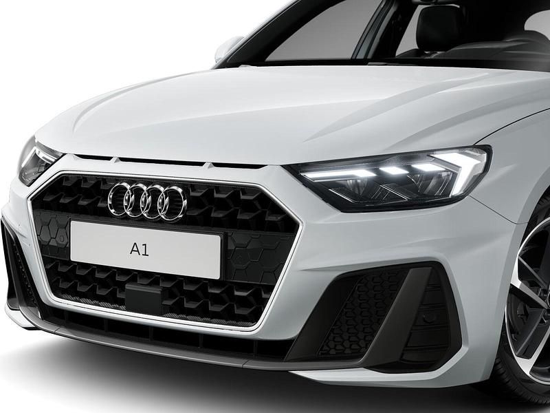 Nouvelle Audi A1 Sportback S-Line 116 ch (85 kW) 2026 Blanc Citadine
