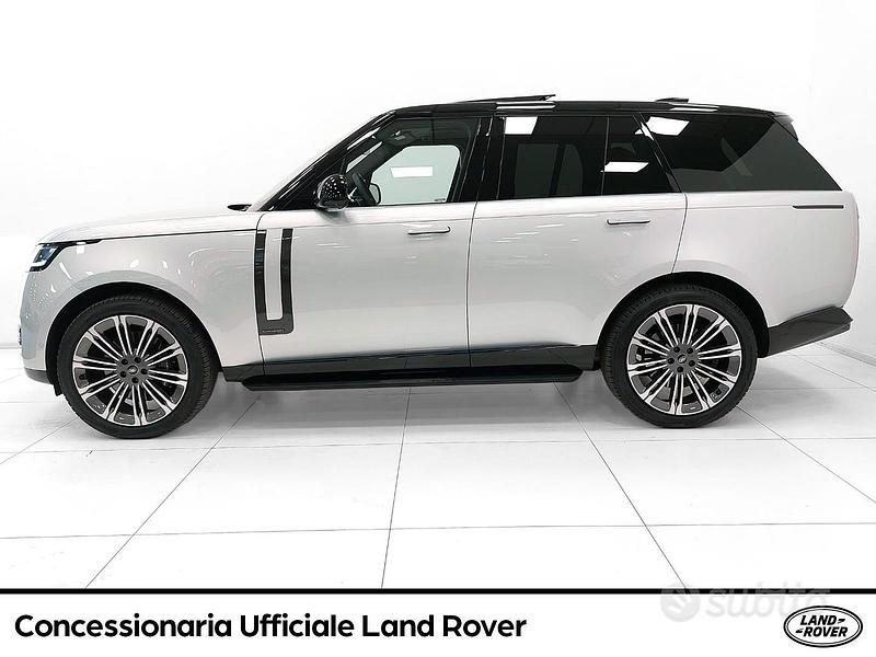 Usata Land Rover Range Rover Autobiography 530 CV (389 kW) 2023 Argento SUV