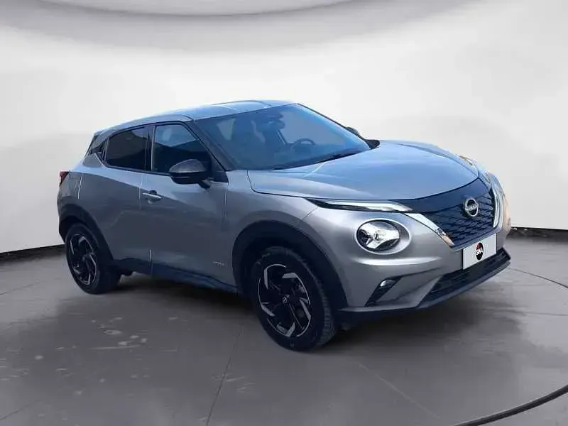 Usata Nissan Juke N-Connecta 143 CV (105 kW) 2023 Grigio SUV