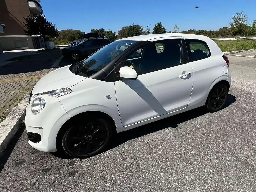 Usata Citroën C1 Live 72 CV (52 kW) 2021 Bianco Utilitaria