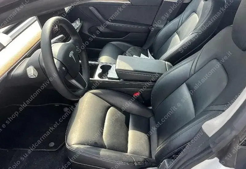 Usata Tesla Model 3 152 kW (208 CV) 2022 Bianco Berlina