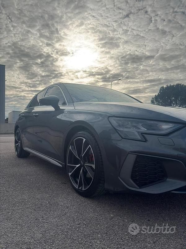 Usata Audi A3 S-Line 116 CV (85 kW) 2021 Grigio Berlina