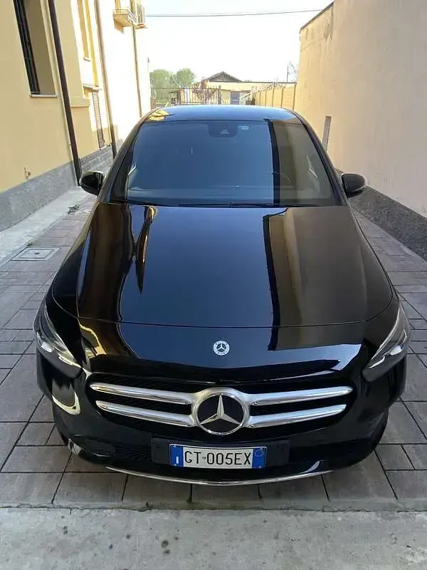 Brugt Mercedes B180 116 HK (85 kW) 2021 MPV
