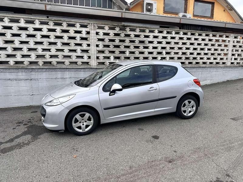 Usata Peugeot 207 CC 88 CV (64 kW) 2006 Grigio Cabrio