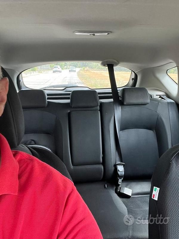 Usata Nissan Qashqai 110 CV (80 kW) 2012 Bianco SUV