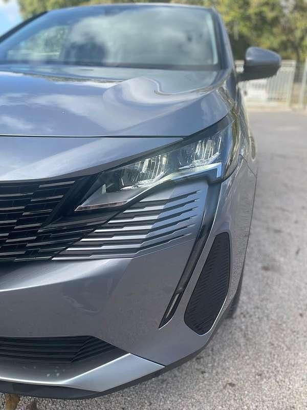 Usata Peugeot 3008 Business-Line 131 CV (96 kW) 2021 Grigio SUV