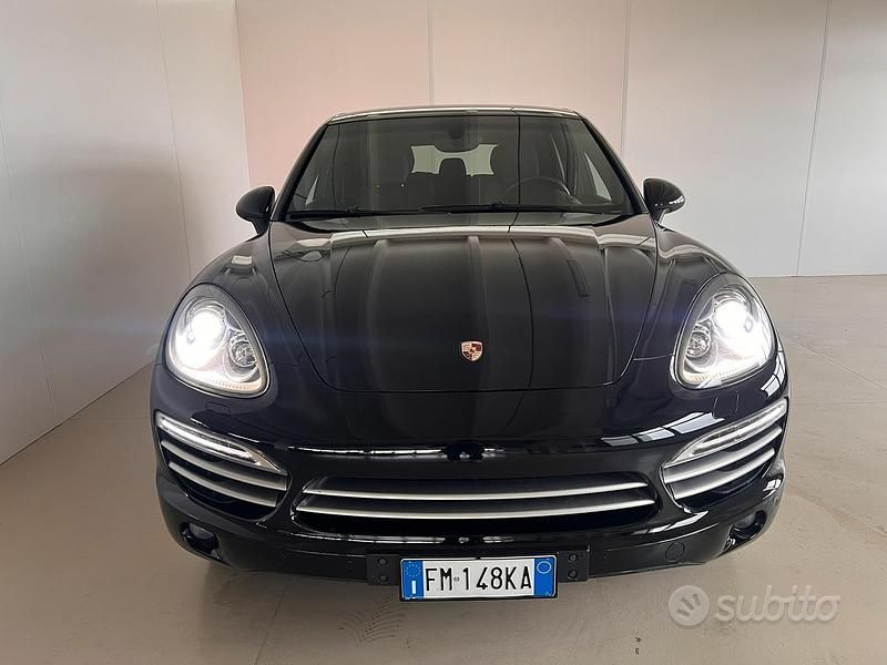 Nero Usata 2014 Porsche Cayenne Platinum Edition SUV | 19.500 € (Super prezzo) - Immagine 1/4