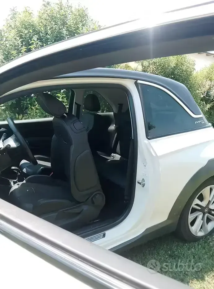 Usata Opel Adam 87 CV (63 kW) 2016 Bianco Utilitaria