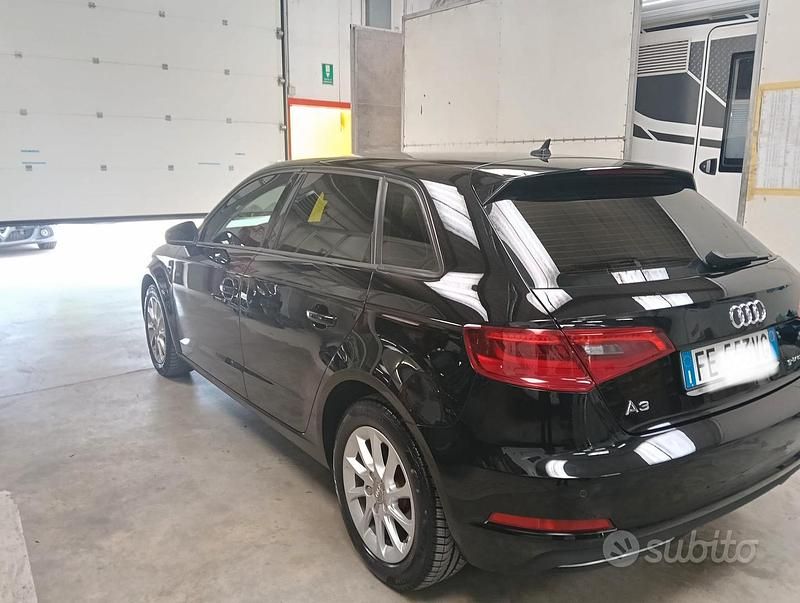 Usata Audi A3 Sportback g-tron 2016 Nero Utilitaria