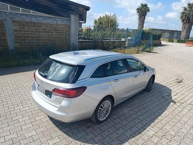 Usata Opel Astra Innovation 110 CV (80 kW) 2017 Station wagon