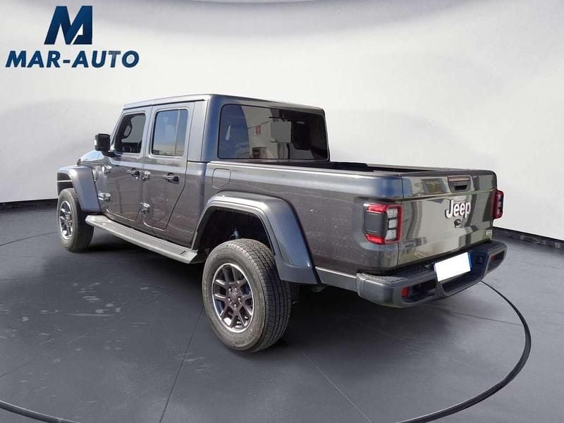 Usata Jeep Gladiator Overland 264 CV (194 kW) 2022 Grigio Pick-up