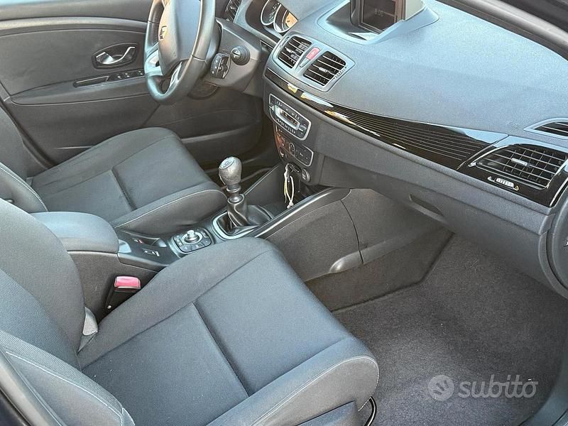 Usata Renault Mégane GrandTour 110 CV (80 kW) 2011 Nero Station wagon