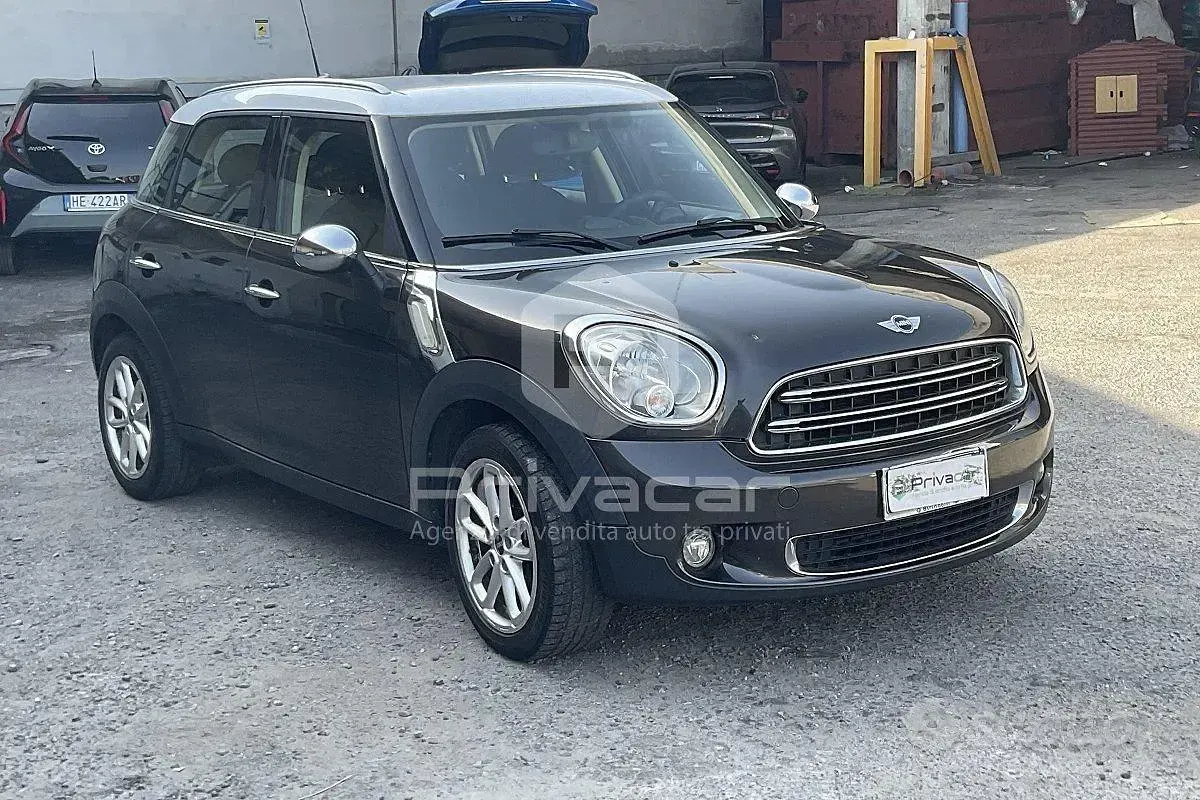 Usata Mini Cooper D Countryman Business 111 CV (81 kW) 2014 Nero SUV