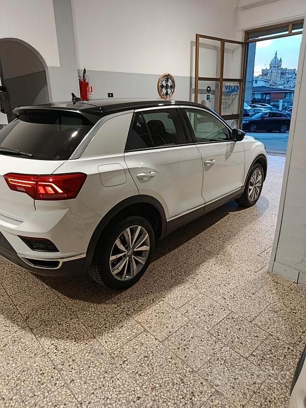 Usata VW T-Roc Style 116 CV (85 kW) 2021 Bianco SUV
