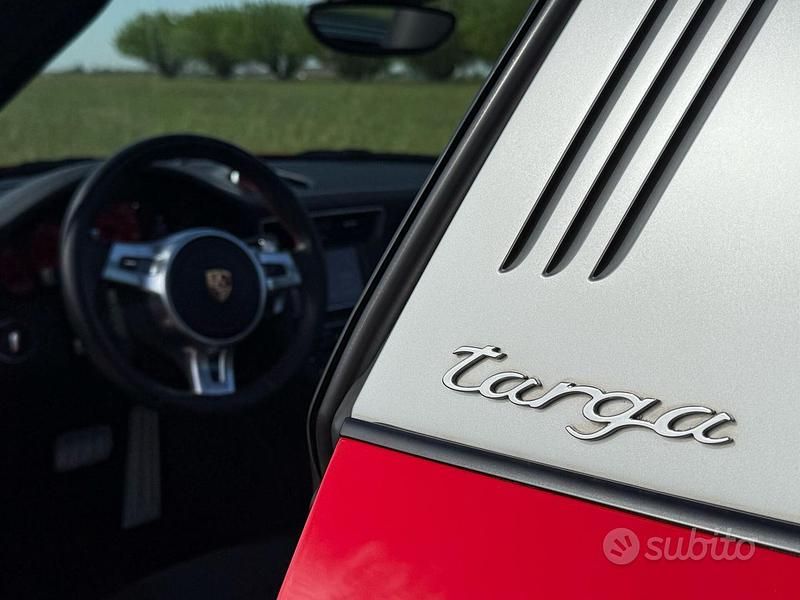 Usata Porsche 911 Carrera Cabriolet 349 CV (256 kW) 2015 Rosso Cabrio