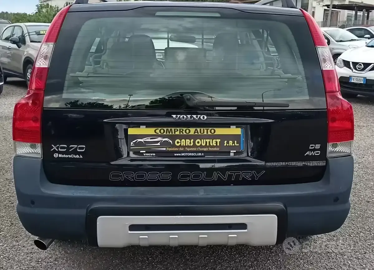 Usata Volvo V70 163 CV (119 kW) 2008 Nero Station wagon
