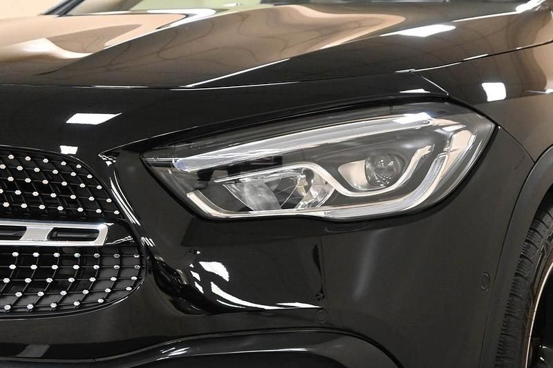 Usata Mercedes GLA200 Premium 149 CV (109 kW) 2023 Nero SUV