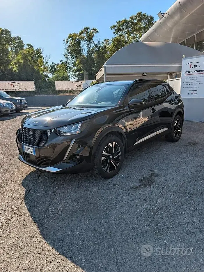 Usata Peugeot 2008 Allure 131 CV (96 kW) 2020 Nero SUV