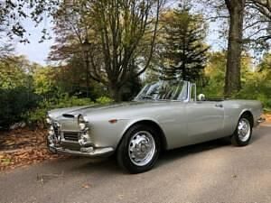 Usata Alfa Romeo 2600 145 CV (106 kW) 1964 Argento Cabrio